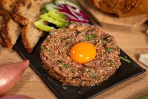 tatár beefsteak készítés szemléltető ábra