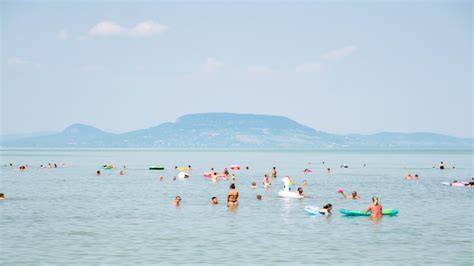 Balatonmáriafürdő kikötő panoráma