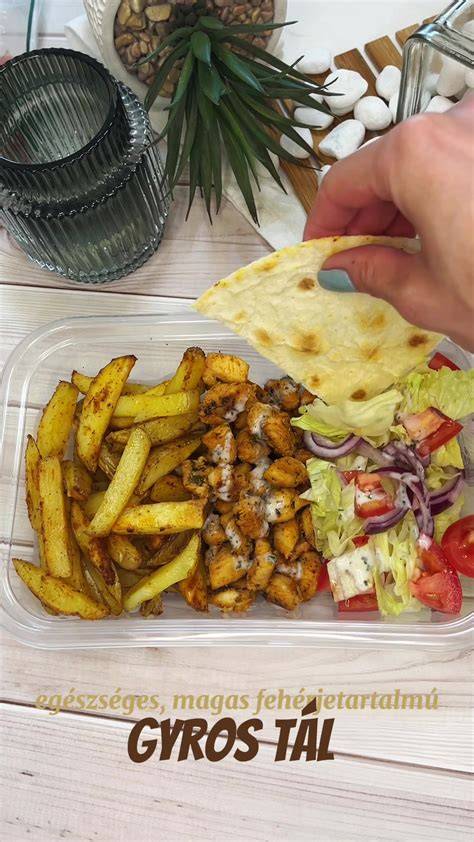 gyros tál és köretelrendezés