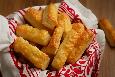 sajtos rúd recept képek illusztráció