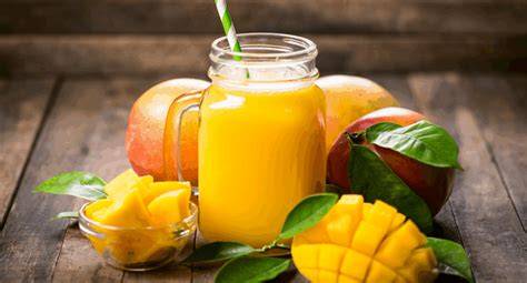 mangó smoothie friss gyümölcsökkel
