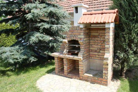 kerti grill bogrács egy helyen tájkép