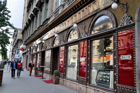 Budapesti cukrászda belső térképe
