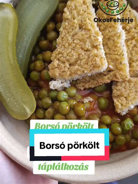 Olívaolajon dinsztelő hagyma és paprikák