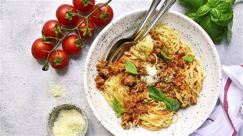 könnyen követhető spagetti recept infographic